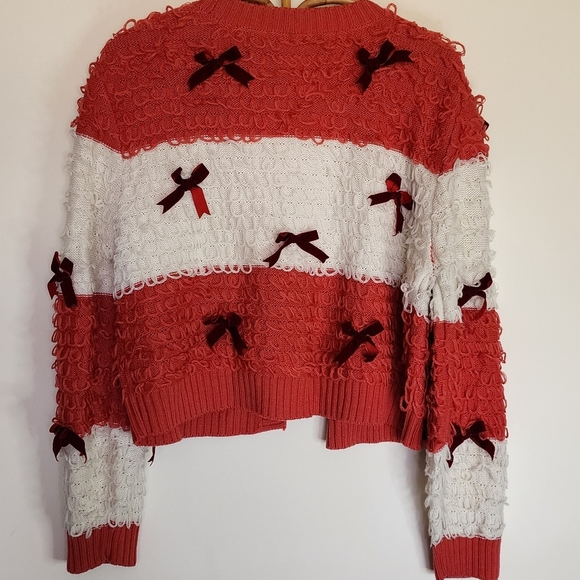 🎄 Striped buttondown holiday cardigan sweater with bows - Picture 5 of 8